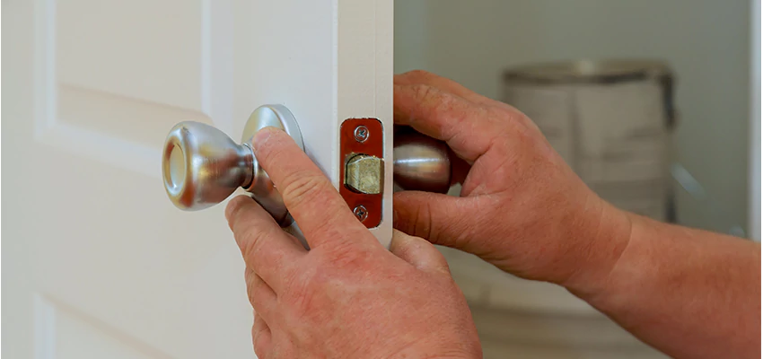 AAA Locksmiths For lock Replacement in South San Francisco, California